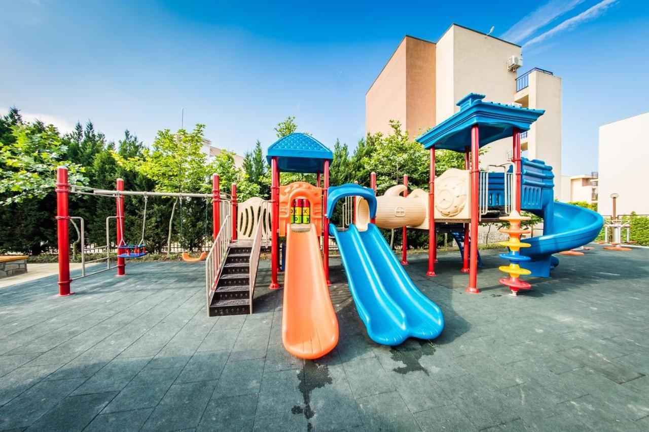 Holiday Fort Golf Club - Premium Apartments ساني بيتش المظهر الخارجي الصورة