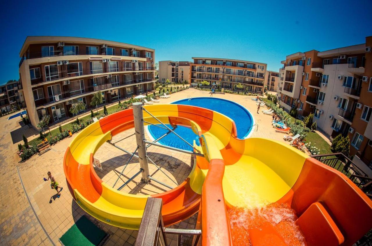 Holiday Fort Golf Club - Premium Apartments ساني بيتش المظهر الخارجي الصورة