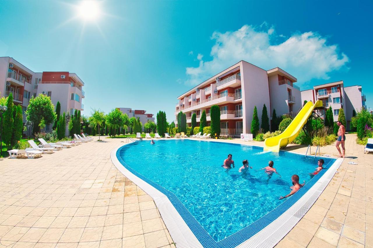 Holiday Fort Golf Club - Premium Apartments ساني بيتش المظهر الخارجي الصورة